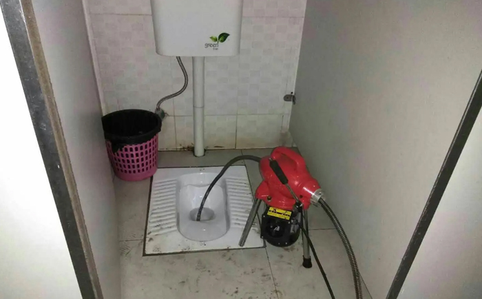 莫力达瓦蹲便疏通